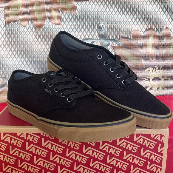 Vans Men’s Atwood
(12 Oz Canvas) Black/Gum
VN000TUYD8E Sneakers - Picture 5 of 16